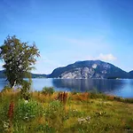Sunndalsfjord Fredsvik Meisalstranda 455,506 Og 508 Vakantiehuis *