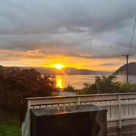 Sunndalsfjord Fredsvik Meisalstranda 455,506 Og 508