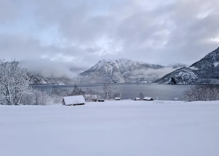 Sunndalsfjord Fredsvik Meisalstranda 455,506 Og 508