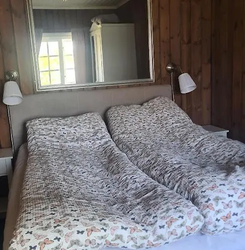 بيت للعطل Sunndalsfjord Fredsvik Meisalstranda 455,506 Og 508