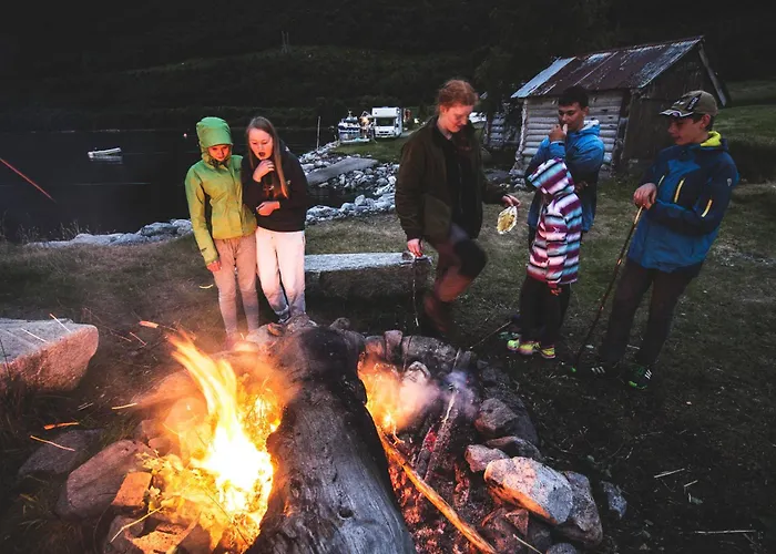 Sunndalsfjord Fredsvik Meisalstranda 455,506 Og 508 Sunndalsøra